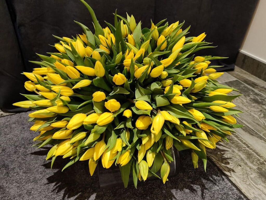 Fleur jaune pour décoration